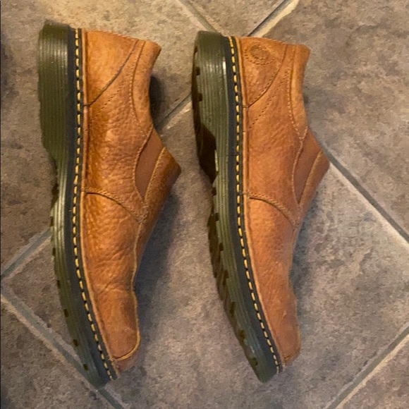 Men’s Brown Dr. Martens 11M - Picture 2 of 3